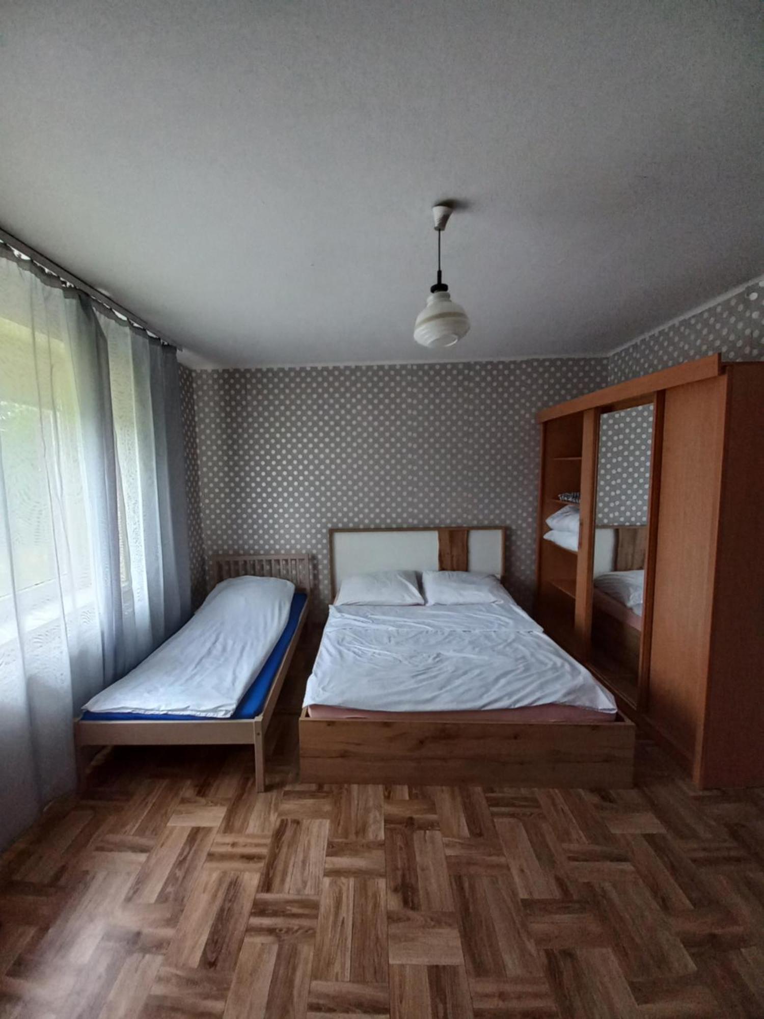 Wiejski Relax Pod "Zelaznym Szlakiem" Jastrzebie Zdroj Ngoại thất bức ảnh